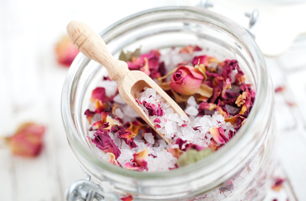 Scopri alcune idee regalo faidate aromatiche, per realizzare e personalizzare i tuoi regali con semplicità e con gli oli essenziali.